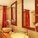Terofal - Komplett Neu Renoviert Hotel